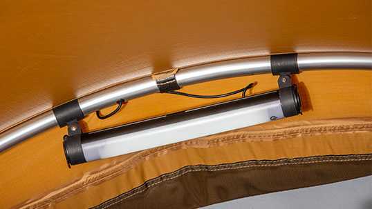 Osvětlení stanu ARB Tent Lighting Complete Osvětlení stanu ARB Tent Lighting Complete