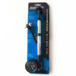 Hustilka na odpružené vidlice s manometrem