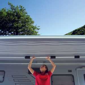 Napínací tyč na markýzu Fiamma Magicrafter